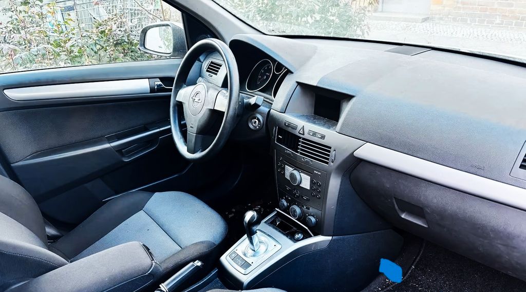 Opel Astra 120.000 km 1.750 &euro; Berlin 10627