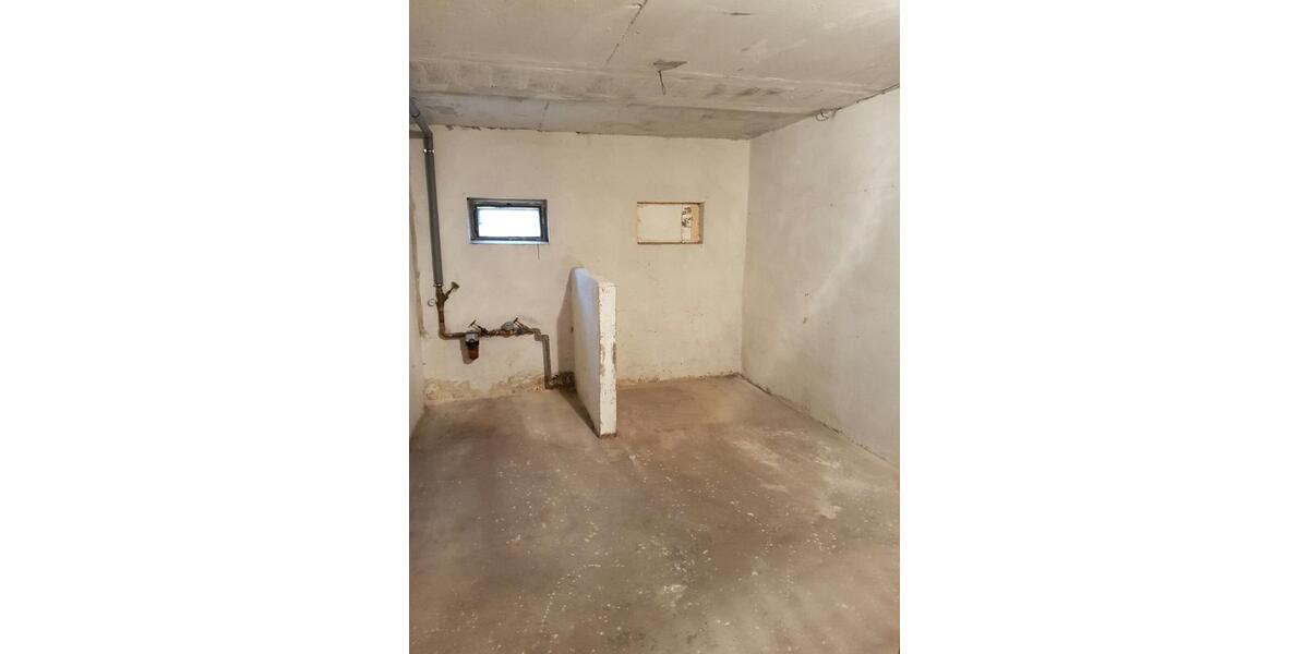 Dachgeschoßwohnung Aschersleben - 3 Zimmer, 70 m&sup2;, 40.000&euro; | Angebot:22415258