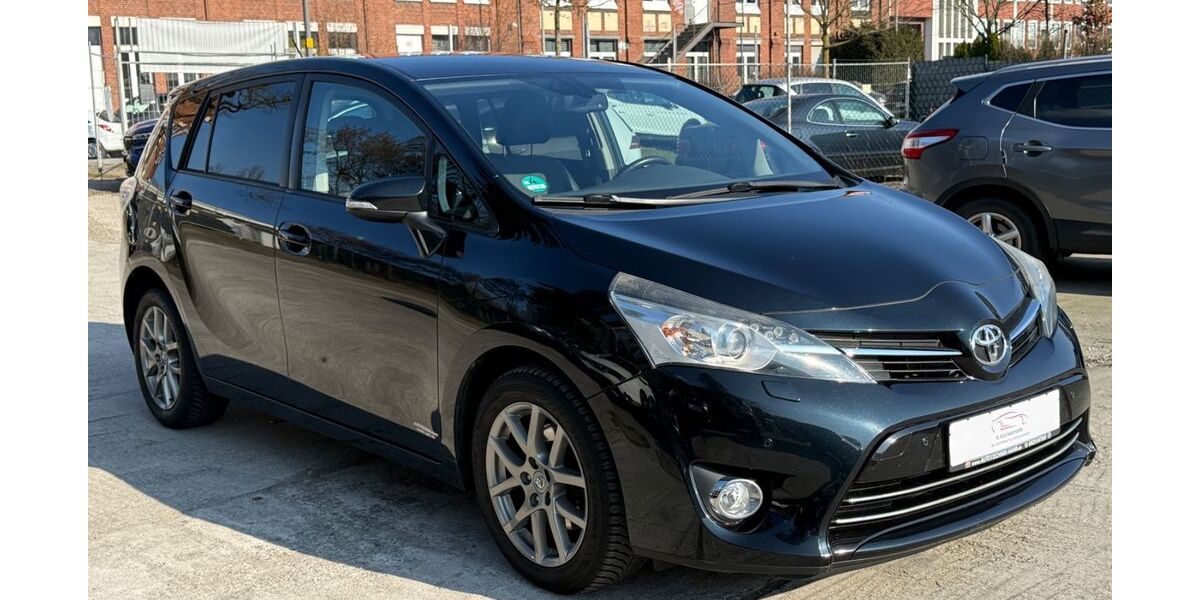 Toyota Verso 165.000 km 7.399 &euro; Frankfurt am Main 60386