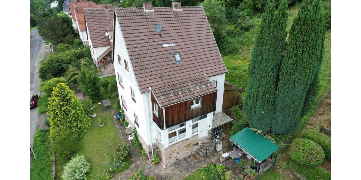 Mehrfamilienhaus, Wohnhaus Bad Karlshafen - 8 Zimmer, 164 m&sup2;, 109.000&euro; | Angebot:25665625