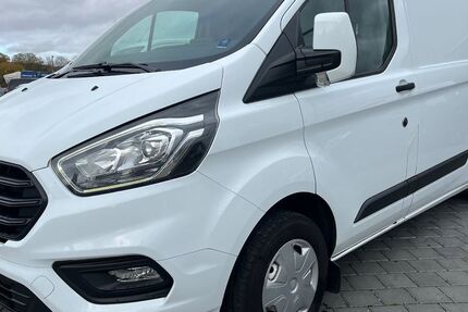 Ford Transit Custom 191.663 km 14.890 € Irlich 56567