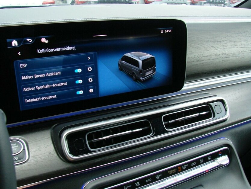 V 250 Avantgarde 360° Burmester Standheizung
