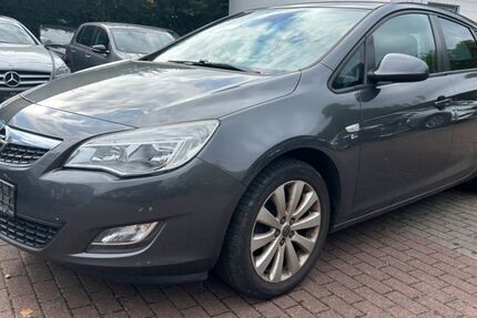 Opel Astra 208.000 km 2.990 € Wettenberg 35435