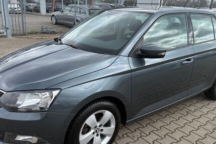 Skoda Fabia 136.815 km 7.400 &euro; Achim 28832