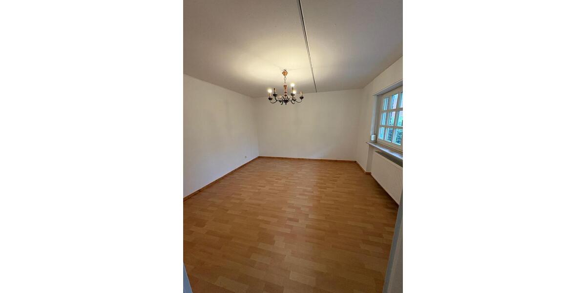 Haus zu vermietenBesichtigung: 27.12. um 14:00 Uhr 5 zimmer