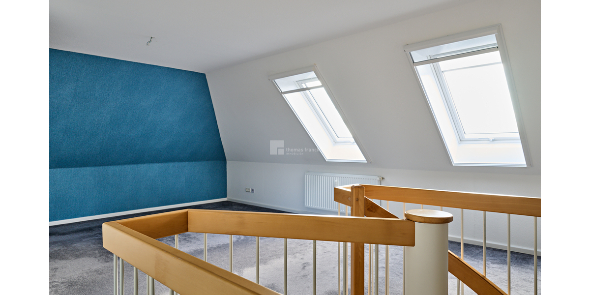 Wohnen wie im eigenen Haus: Lichtdurchflutete Maisonette mit USP und 180°-Schwerin-Panorama - Maisonettenwohnung Schwerin Friedrichsthal | Angebot:25637386