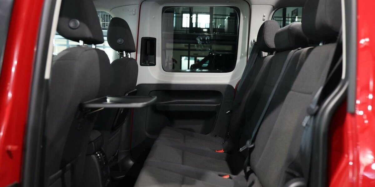 VW Caddy Maxi 1.4 TSI DSG Comfortline / 7-SITZER / 58.000 km 28.444 &euro; Hamm 59077