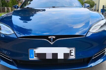 Tesla Model S 157.000 km 22.999 &euro; Königs Wusterhausen Ot. Zeesen 15711