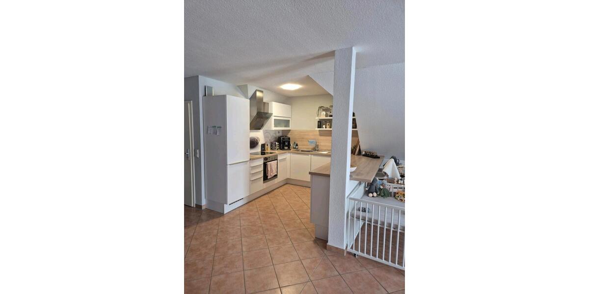 Dachgeschoßwohnung Minden Kuhlenkamp - 3.5 Zimmer, 90 m&sup2;, 890&euro; | Angebot:26317746