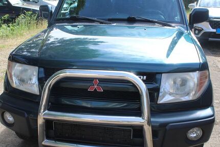 Mitsubishi Pajero Pinin 160.103 km 3.500 &euro; Karlsruhe 76185