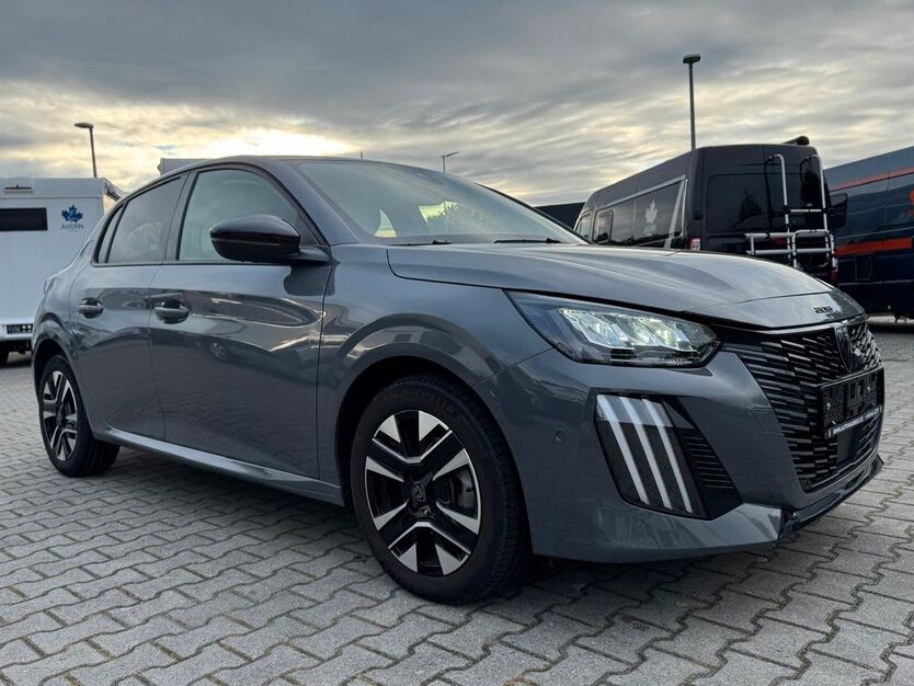 Peugeot 208 16.300 km 17.490 € Wiesmoor 26639