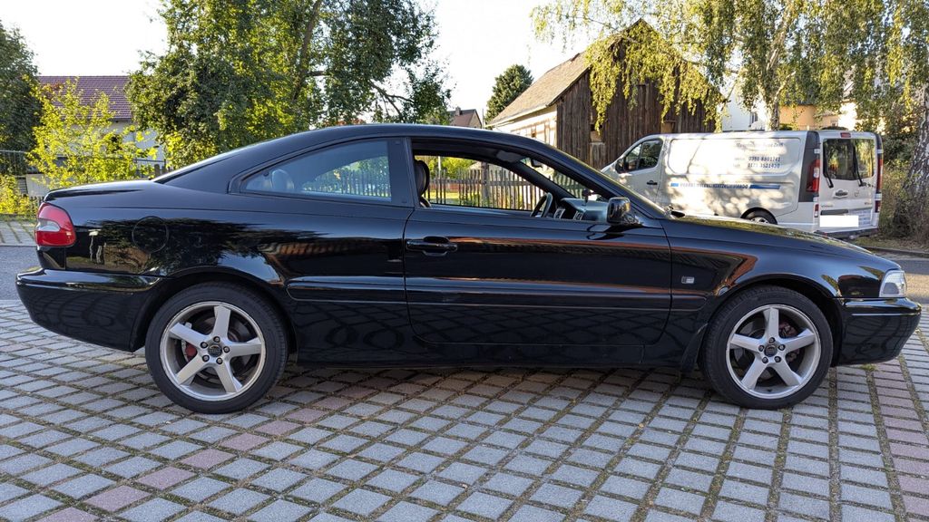 Volvo C70 254.232 km 4.500 &euro; Dresden 01219
