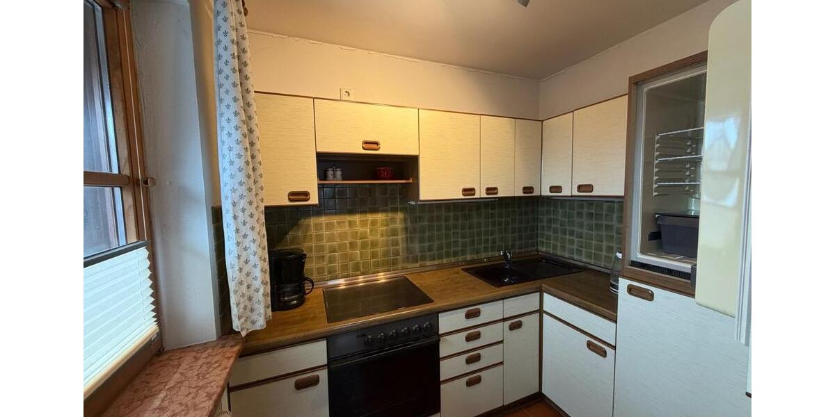 Dachgeschoßwohnung Freilassing - 2.5 Zimmer, 75 m&sup2;, 280.000&euro; | Angebot:26190040