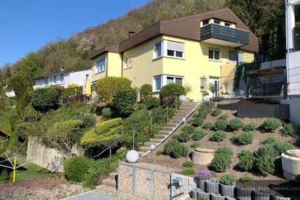 Haus zum Kaufen in Grenzach-Wyhlen 1.090.000 € 268 m²