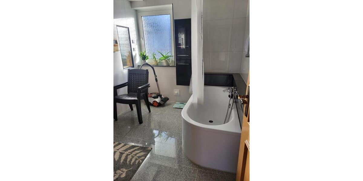 Einfamilienhaus Bad Berleburg - 9 Zimmer, 148 m&sup2;, 370.000&euro; | Angebot:26944773
