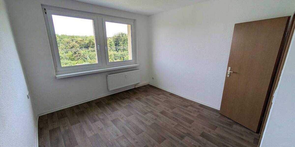 Etagenwohnung Limbach-Oberfrohna Oberfrohna - 3 Zimmer, 60 m&sup2;, 408&euro; | Angebot:26868301