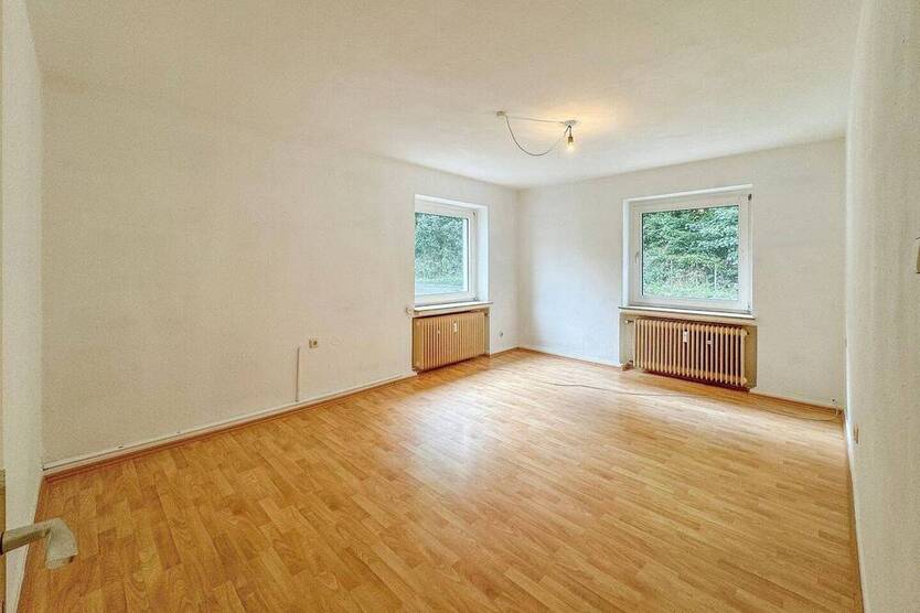 2 Zimmer - Stellplätze - Erdgeschoss - ruhige Lage - renoviert - Wetter-Volmarstein