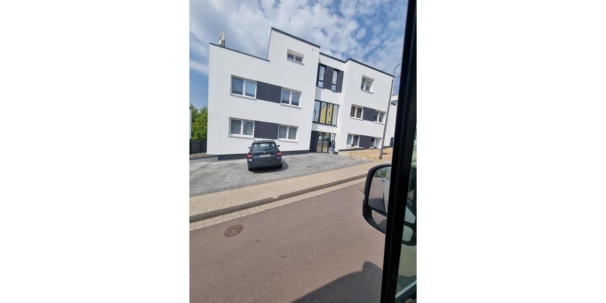 Etagenwohnung Kenn - 3 Zimmer, 95 m&sup2;, 1.100&euro; | Angebot:26462262