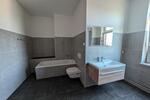 Stilvolle 3-Zimmer-AltbauWohnung mit Einbauküche und modernem Komfort