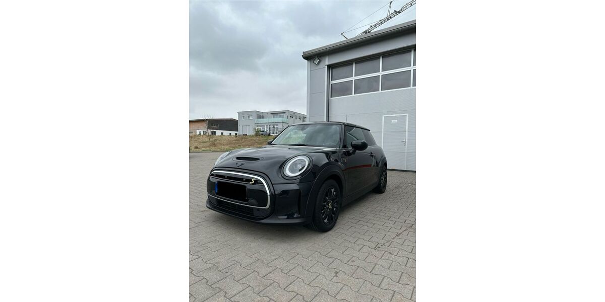 Mini Cooper SE 28.215 km 19.800 &euro; Reinheim 64354