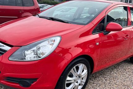 Opel Corsa 83.000 km 4.499 &euro; Essen 45355