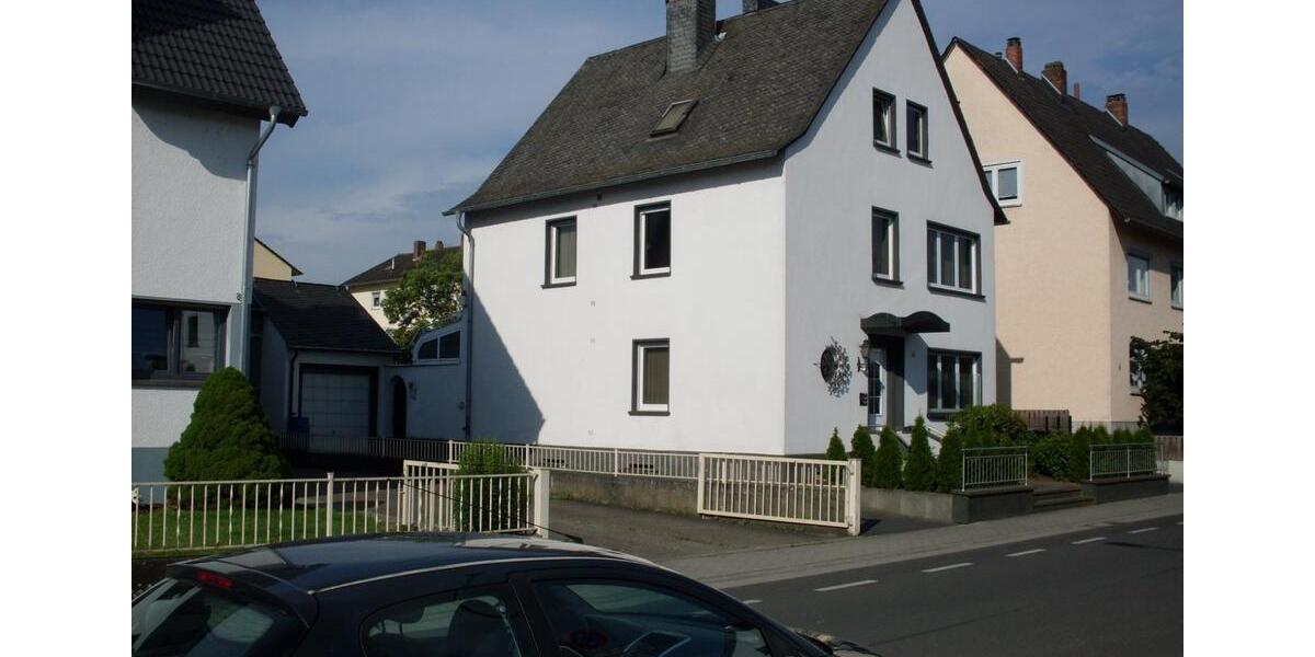 Dachgeschoßwohnung Andernach - 2 Zimmer, 48 m&sup2;, 490&euro; | Angebot:24997329