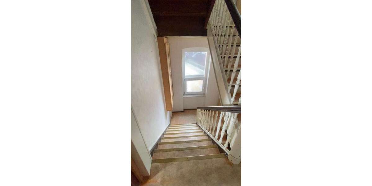 Etagenwohnung Altenburg - 4 Zimmer, 100 m&sup2;, 510&euro; | Angebot:25973141