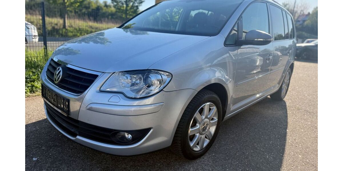 VW Touran 84.000 km 8.980 &euro; Friedberg 61169