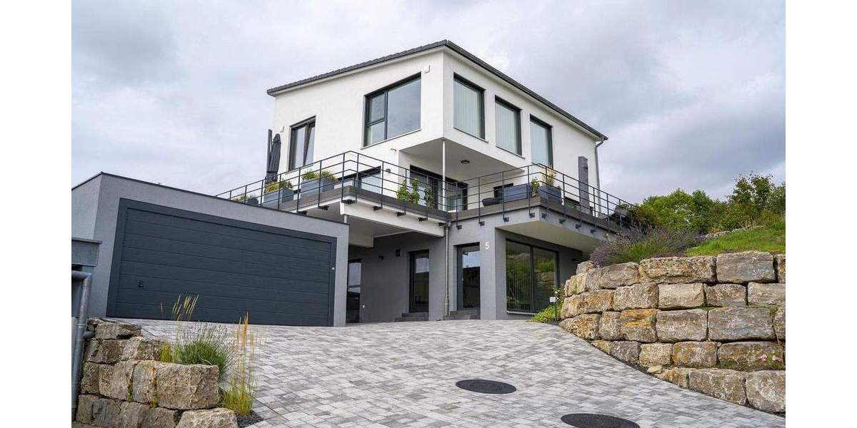 Einfamilienhaus Niederstetten - 6 Zimmer, 251 m&sup2;, 929.000&euro; | Angebot:25654212
