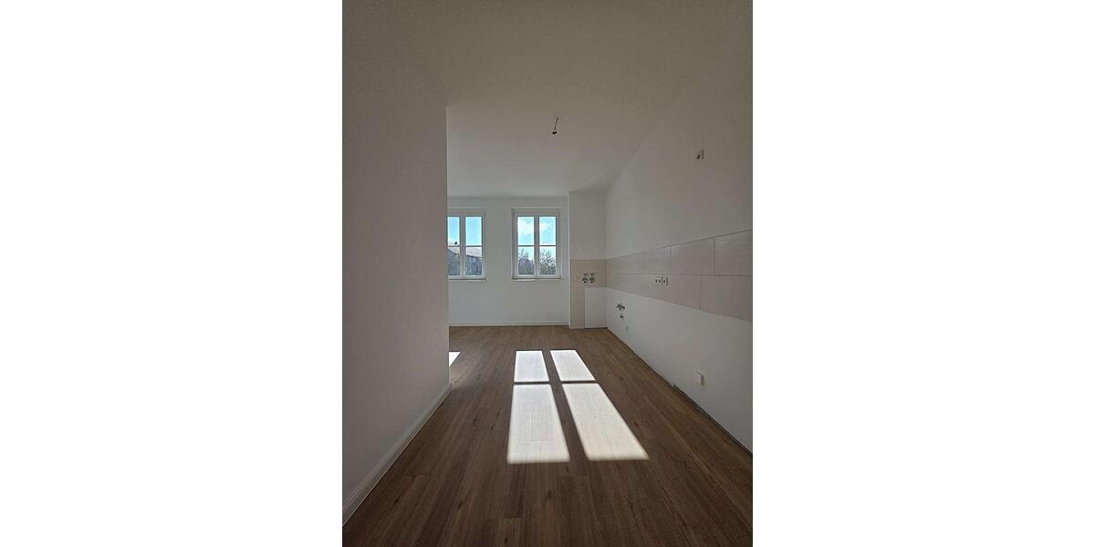 Etagenwohnung Bad Freienwalde (Oder) - 2 Zimmer, 90 m&sup2;, 1.081&euro; | Angebot:26335181