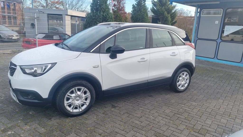Opel Crossland (X) 126.000 km 9.900 &euro; Wesseling 50389