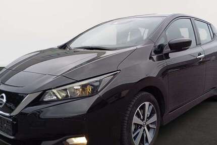 Nissan Leaf 28.371 km 12.360 &euro; Borken 46325