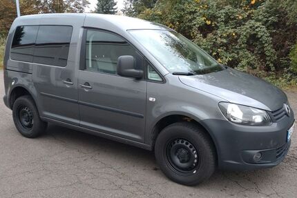 VW Caddy 156.000 km 15.400 &euro; Reinsberg 09629