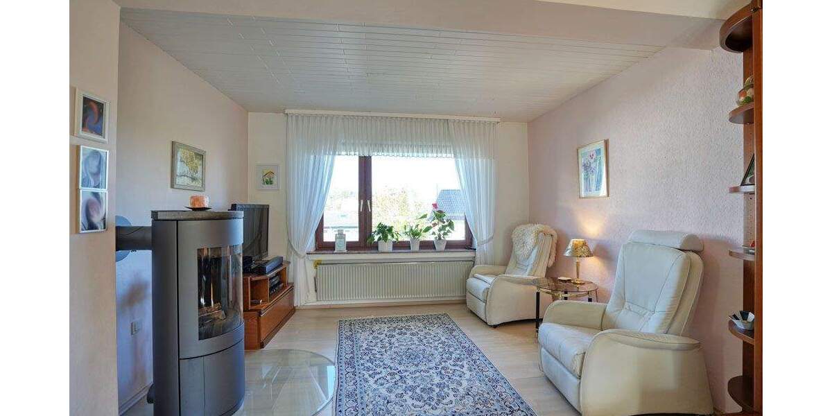 Einfamilienhaus mit Erweiterungspotential auf großem Grundstück in ruhiger Wohnlage 5 zimmer