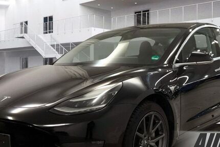 Tesla Model 3 64.650 km 23.950 &euro; Schöningen 38364