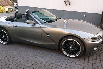 BMW Z4 99.850 km 14.200 &euro; Remscheid 42859