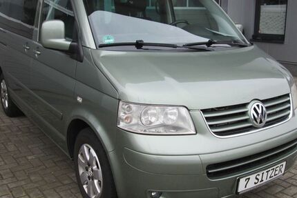 VW T5 Transporter 215.400 km 9.900 € Bad Iburg 49186