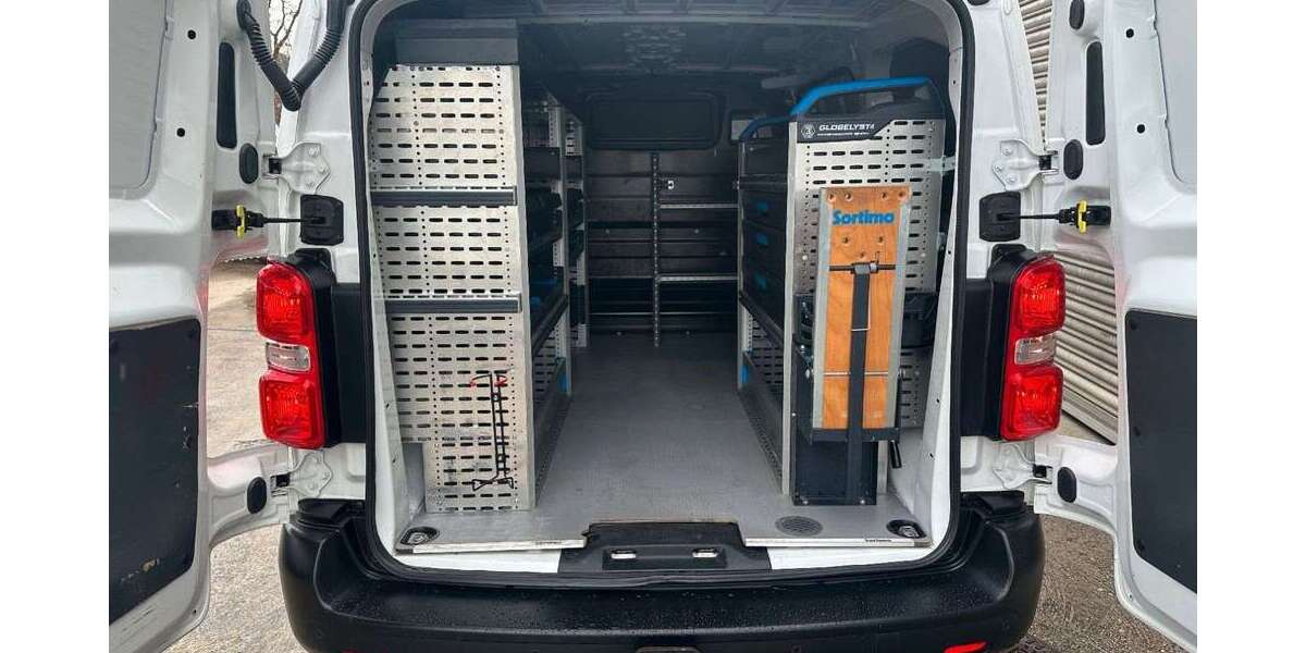 Opel Vivaro 65.696 km 18.400 &euro; Sindelfingen 71065