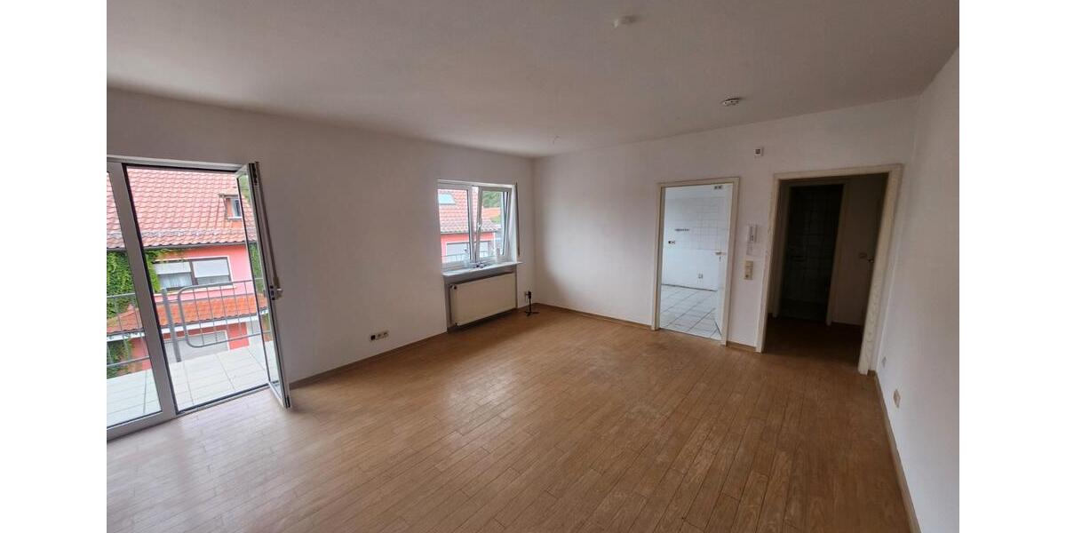 Hochparterre Nohfelden - 4 Zimmer, 90 m&sup2;, 684&euro; | Angebot:26342548