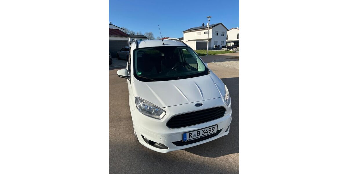 Ford Tourneo Courier 111.062 km 10.750 &euro; Bernhardswald 93170