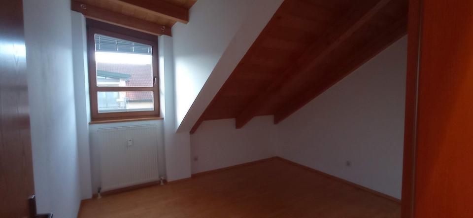 Dachgeschoßwohnung Ingolstadt Münchener Straße - 2 Zimmer, 46 m&sup2;, 248.000&euro; | Angebot:27021234