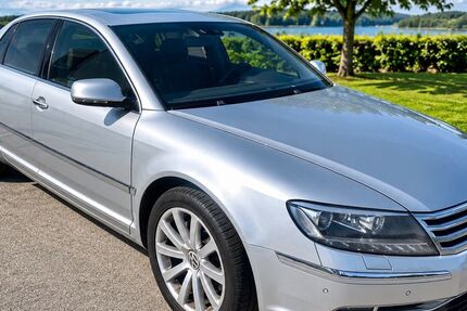 VW Phaeton 245.000 km 7.500 &euro; Neumünster 24539