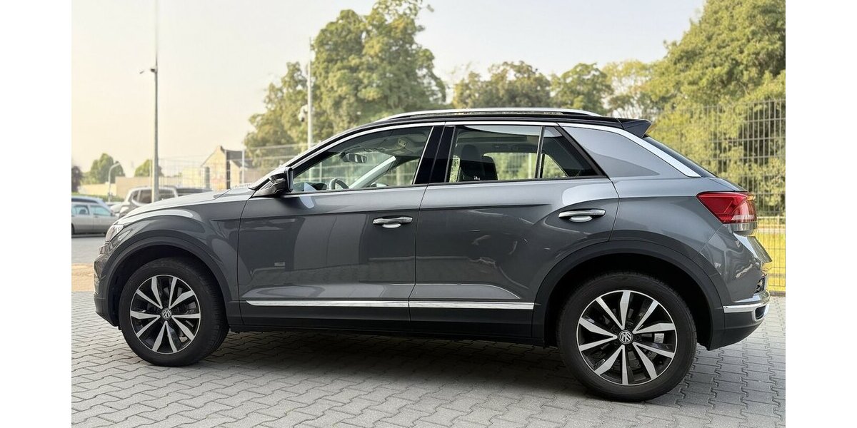 VW T-Roc R line / 4Motion / Keyless Go / PANO 53.000 km 25.250 &euro; Mönchengladbach 41066
