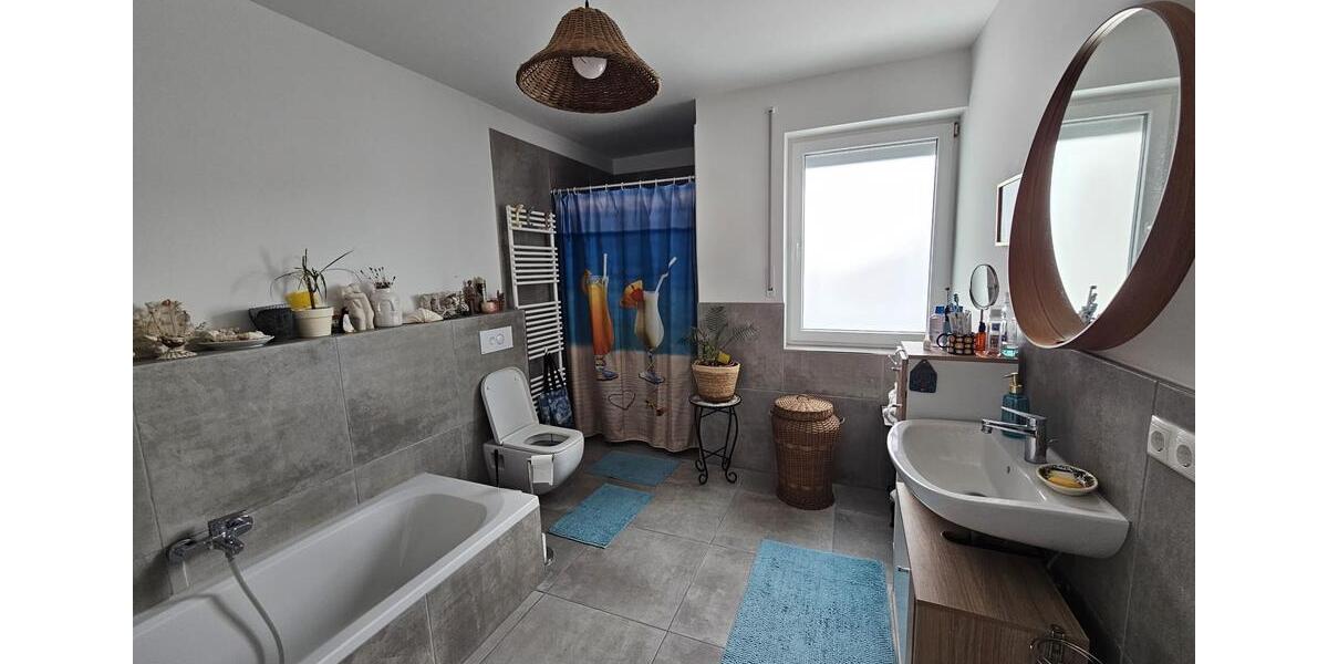 Einfamilienhaus Teublitz - 4 Zimmer, 112 m&sup2;, 1.200&euro; | Angebot:25118493