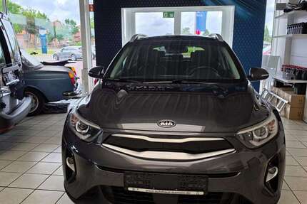 Kia Stonic 113.000 km 10.900 &euro; Oebisfelde 39646