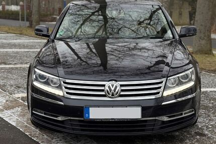 VW Phaeton 345.431 km 8.888 &euro; Hannover 30453