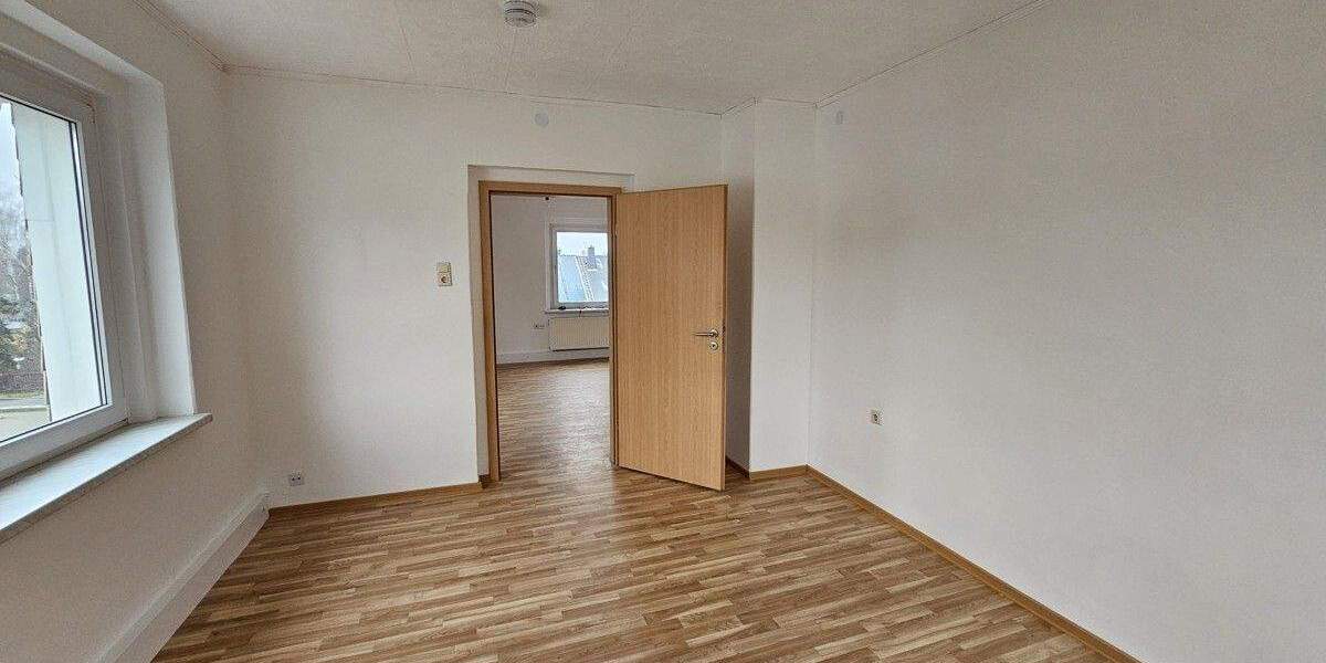 Etagenwohnung Brand-Erbisdorf / Langenau Langenau - 3 Zimmer, 68 m&sup2;, 59.000&euro; | Angebot:25770228