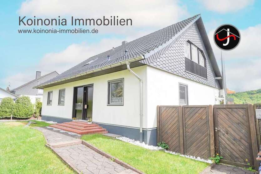 Haus zum Kaufen in Freudenberg 354.000 € 181 m²
