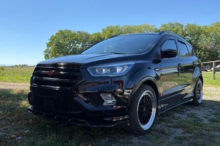 Ford Kuga 71.714 km 16.900 &euro; München 80992
