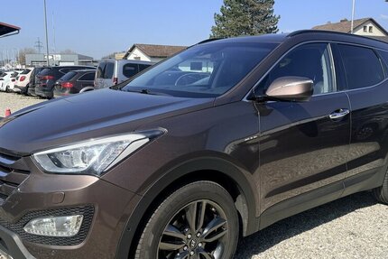 Hyundai Santa Fe 2.2 CRDi Premium 4WD Automatik Kamera Xen 213.000 km 9.900 &euro; Altdorf 84032